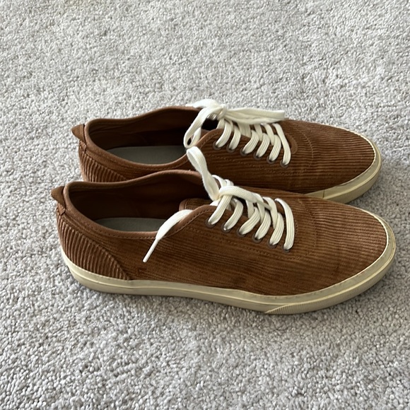 Everlane Forever Sneakers in Toasted Coconut Corduroy - Picture 7 of 12
